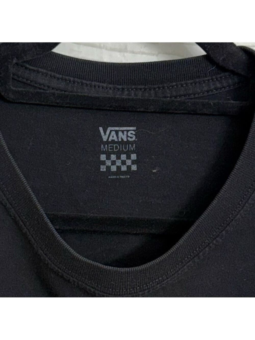Vans Women’s Black Short Sleeve “Off the Wall” Tee Shirt. Size M - Picture 4 of 4